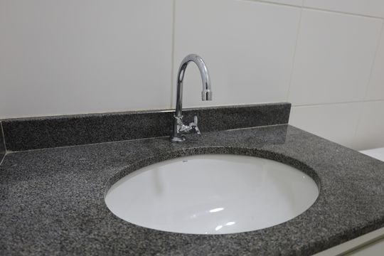 Banheiro Social de apartamento à venda com 1 quarto, 34m² em Jurubatuba, São Paulo