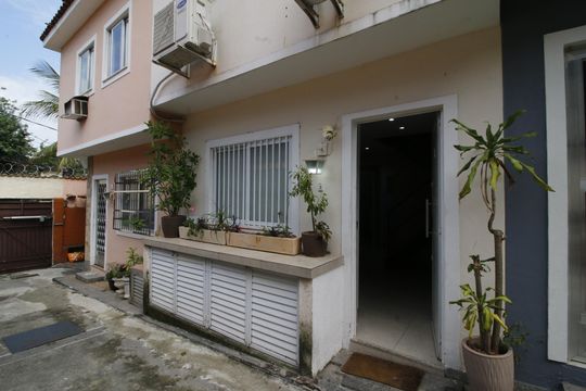 Casa de Condomínio para alugar com 3 quartos, 90m² em Curicica, Rio de Janeiro