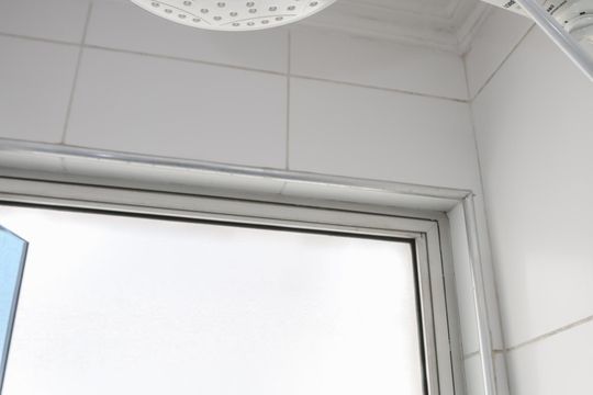 Banheiro Social de apartamento à venda com 3 quartos, 134m² em Água Branca, São Paulo