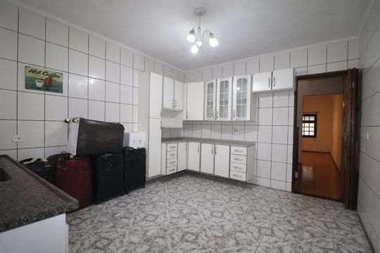 Cozinha de casa à venda com 3 quartos, 182m² em Vila Curuçá, Santo André