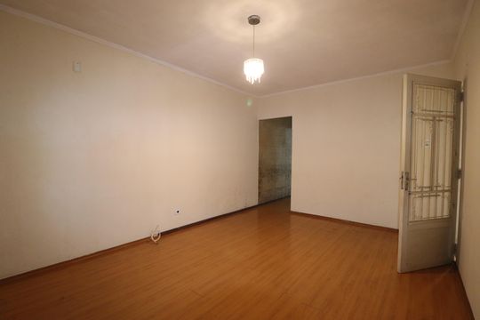 Sala de casa à venda com 3 quartos, 182m² em Vila Curuçá, Santo André