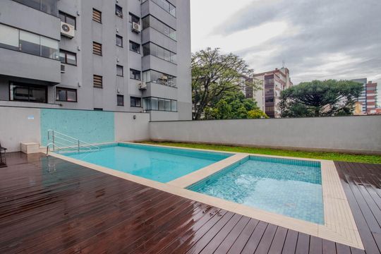 Área comum - Piscina de apartamento para alugar com 2 quartos, 66m² em Rio Branco, Porto Alegre
