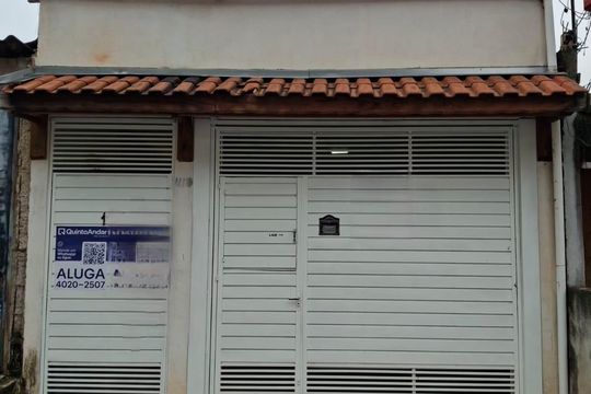 Fachada de casa para alugar com 1 quarto, 36m² em Jardim Acácio, Guarulhos