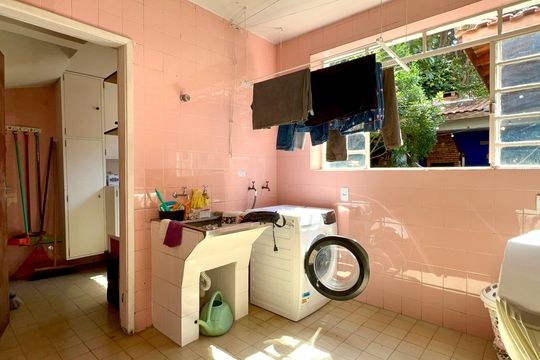 Área de Serviço de casa à venda com 4 quartos, 400m² em Vila Madalena, São Paulo