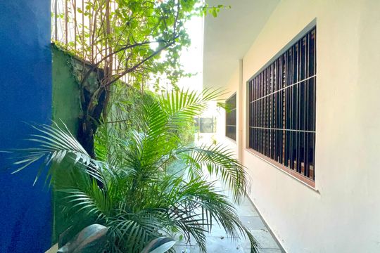 Área comum de casa à venda com 4 quartos, 400m² em Vila Madalena, São Paulo