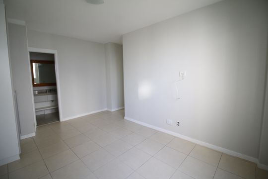 suíte 2 de apartamento para alugar com 4 quartos, 143m² em Jacarepaguá, Rio de Janeiro