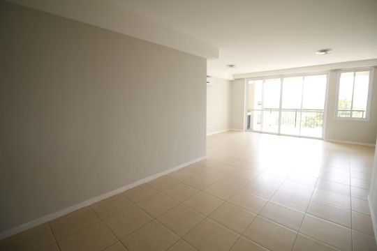 Apartamento para alugar com 4 quartos, 143m² em Jacarepaguá, Rio de Janeiro