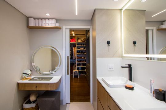 Banheiro do quarto 1 de apartamento para alugar com 3 quartos, 154m² em Vila Assunção, Santo André