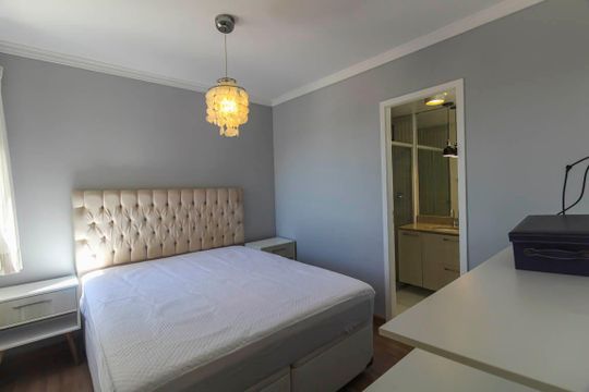 Suíte 1 de apartamento à venda com 3 quartos, 80m² em Jardim Guairaca, São Paulo