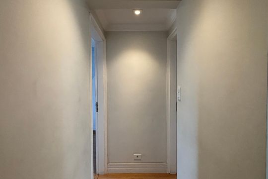 Corredor de apartamento para alugar com 3 quartos, 101m² em Vila Clementino, São Paulo
