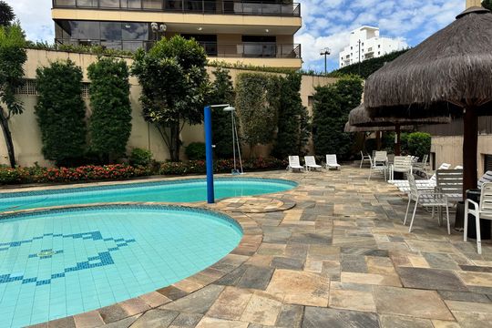 Área comum - Piscina de apartamento para alugar com 5 quartos, 424m² em Real Parque, São Paulo