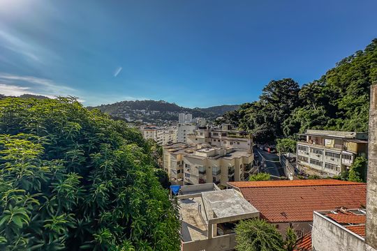 Vista da Varanda de casa para alugar com 2 quartos, 90m² em Laranjeiras, Rio de Janeiro