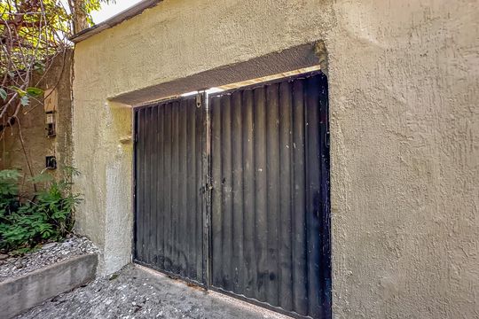 Fachada de casa para alugar com 2 quartos, 90m² em Laranjeiras, Rio de Janeiro