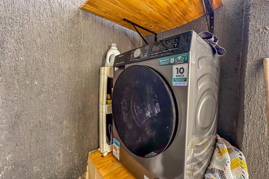 Área de serviço de casa para alugar com 2 quartos, 90m² em Laranjeiras, Rio de Janeiro