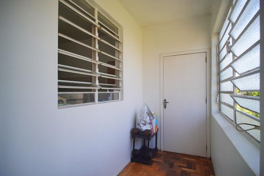 Corredor de apartamento à venda com 2 quartos, 100m² em Rio Branco, Novo Hamburgo