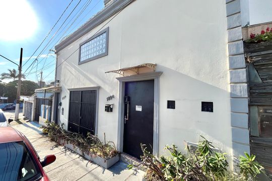 Fachada de kitnet/studio para alugar com 1 quarto, 23m² em Mirandópolis, São Paulo