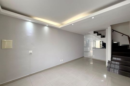 Casa de Condomínio para alugar com 2 quartos, 100m² em Campo Belo, São Paulo