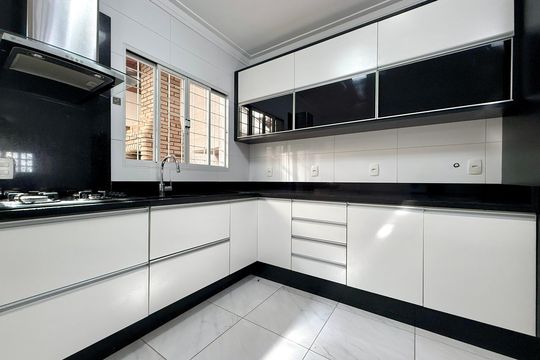 Cozinha de casa de condomínio para alugar com 2 quartos, 100m² em Campo Belo, São Paulo