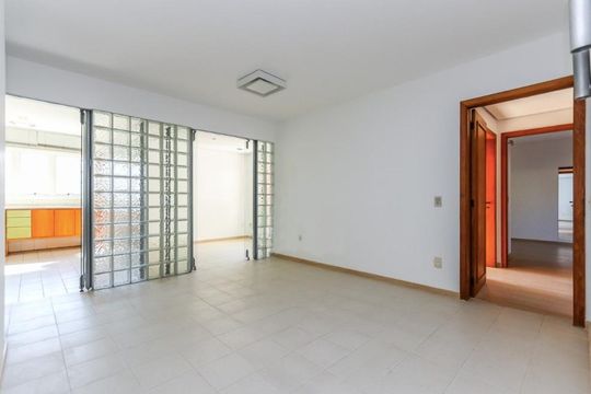 Apartamento à venda com 4 quartos, 165m² em Auxiliadora, Porto Alegre