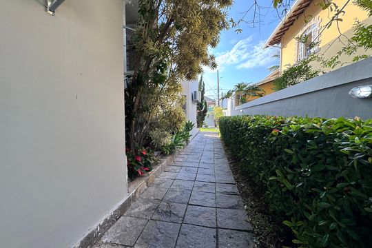 Área externa de casa de condomínio para alugar com 6 quartos, 387m² em Recreio dos Bandeirantes, Rio de Janeiro