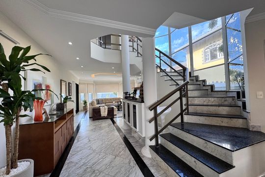 Casa de Condomínio para alugar com 6 quartos, 387m² em Recreio dos Bandeirantes, Rio de Janeiro