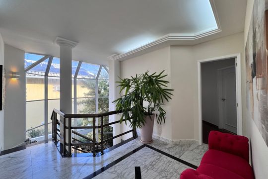 Corredor de casa de condomínio para alugar com 6 quartos, 387m² em Recreio dos Bandeirantes, Rio de Janeiro