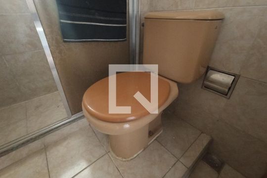 Banheiro Social de apartamento à venda com 2 quartos, 63m² em Piedade, Rio de Janeiro