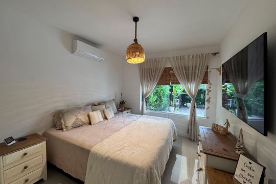 Quarto 1 de casa de condomínio à venda com 2 quartos, 60m² em Vargem Pequena, Rio de Janeiro