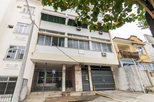 Fachada do Prédio de apartamento à venda com 3 quartos, 70m² em Bonsucesso, Rio de Janeiro