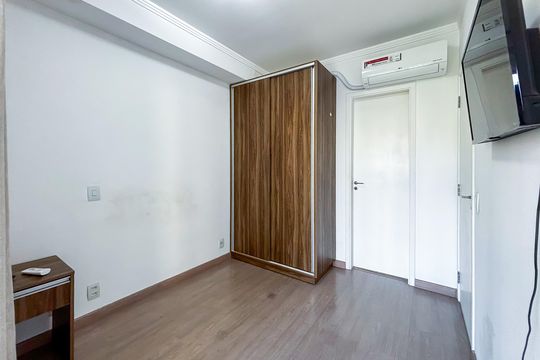 Quarto de apartamento para alugar com 1 quarto, 35m² em Pinheiros, São Paulo