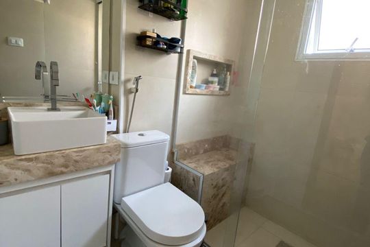 Banheiro da Suíte de apartamento à venda com 2 quartos, 60m² em Consolação, São Paulo
