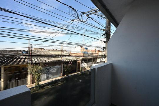 Varanda do Quarto 1 de casa à venda com 2 quartos, 80m² em Jardim D’abril, São Paulo