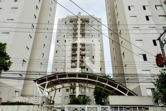 Fachada de apartamento à venda com 3 quartos, 70m² em Vila das Bandeiras, Guarulhos