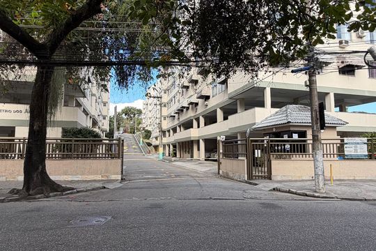 Fachada de apartamento para alugar com 2 quartos, 54m² em Pechincha, Rio de Janeiro