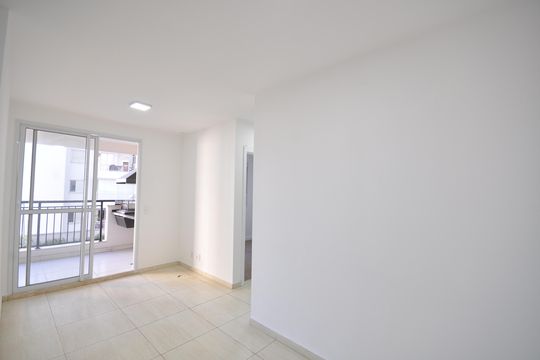 Apartamento para alugar com 2 quartos, 60m² em Vila Mazzei, São Paulo