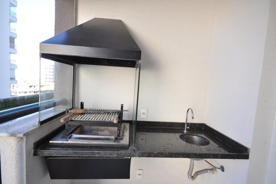 Sacada da Sala de apartamento para alugar com 2 quartos, 60m² em Vila Mazzei, São Paulo