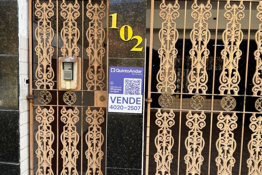 Fachada - Placa de casa para alugar com 4 quartos, 216m² em Santana, São Paulo