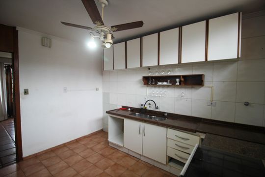 Casa para alugar com 3 quartos, 360m² em Jardim Santa Rosália, Sorocaba