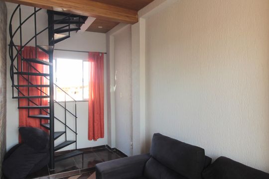 Sala de TV de casa à venda com 4 quartos, 200m² em São João Batista (venda Nova), Belo Horizonte