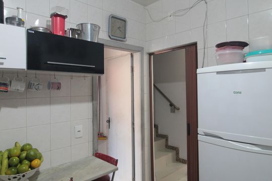 Cozinha de casa à venda com 4 quartos, 200m² em São João Batista (venda Nova), Belo Horizonte
