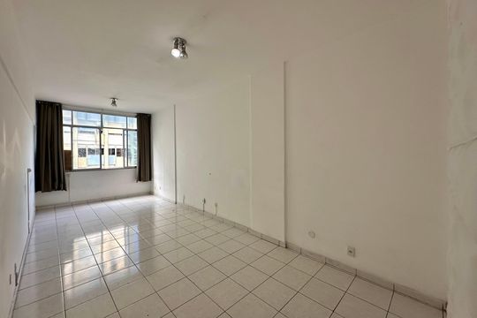Apartamento para alugar com 1 quarto, 41m² em Copacabana, Rio de Janeiro