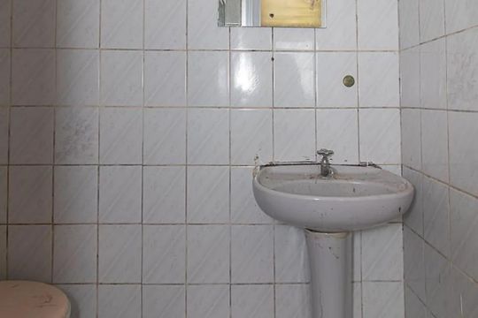Banheiro de casa para alugar com 1 quarto, 80m² em Condomínio Maracanã, Santo André