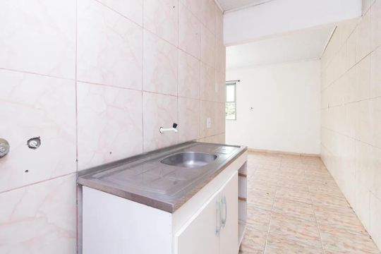 Cozinha de casa para alugar com 2 quartos, 90m² em Condomínio Maracanã, Santo André