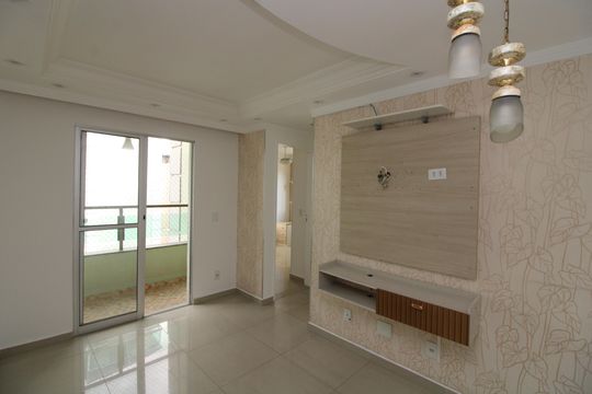 Apartamento à venda com 2 quartos, 47m² em Jardim Santa Teresinha, São Paulo