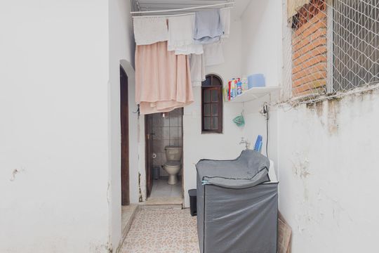 Área de Serviço de casa à venda com 3 quartos, 120m² em Cerqueira César, São Paulo