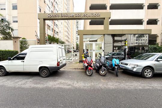 Fachada de apartamento à venda com 2 quartos, 43m² em Jardim Iris, São Paulo