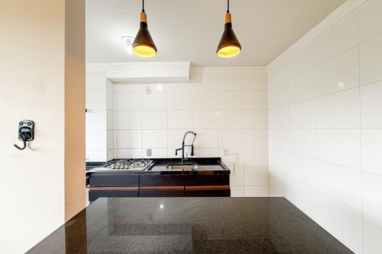 Cozinha de apartamento à venda com 2 quartos, 43m² em Jardim Iris, São Paulo