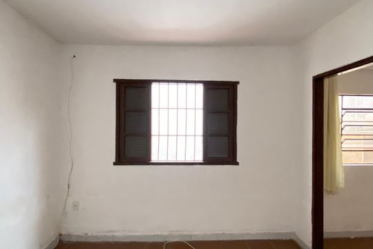 Quarto 1 de casa à venda com 4 quartos, 125m² em Km 18, Osasco