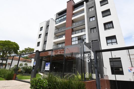 Fachada de apartamento para alugar com 3 quartos, 100m² em Alto da Rua Xv, Curitiba