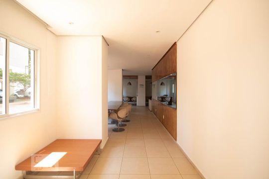 Área comum de apartamento para alugar com 2 quartos, 51m² em Umuarama, Osasco